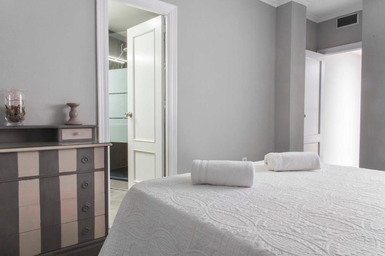 Apartamento En El Centro Totalmente Climatizado, Parking Gratuito コルドバ エクステリア 写真